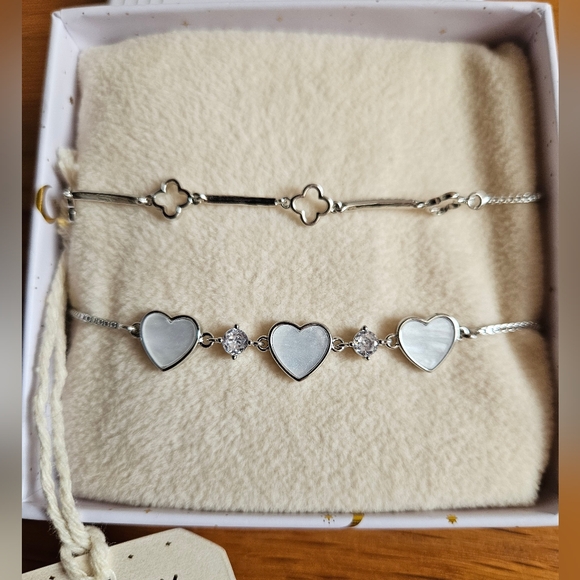 Arm Candy Heart & Clover adjustable Bracelet - Picture 9 of 12